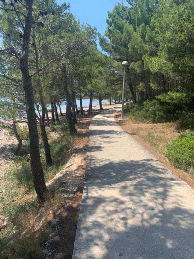 Oaza Mira Mobile Houses - Camp Basko Polje #Bestoffer Baška Voda Kültér fotó