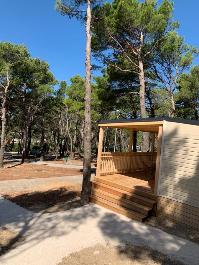 Oaza Mira Mobile Houses - Camp Basko Polje #Bestoffer Baška Voda Kültér fotó