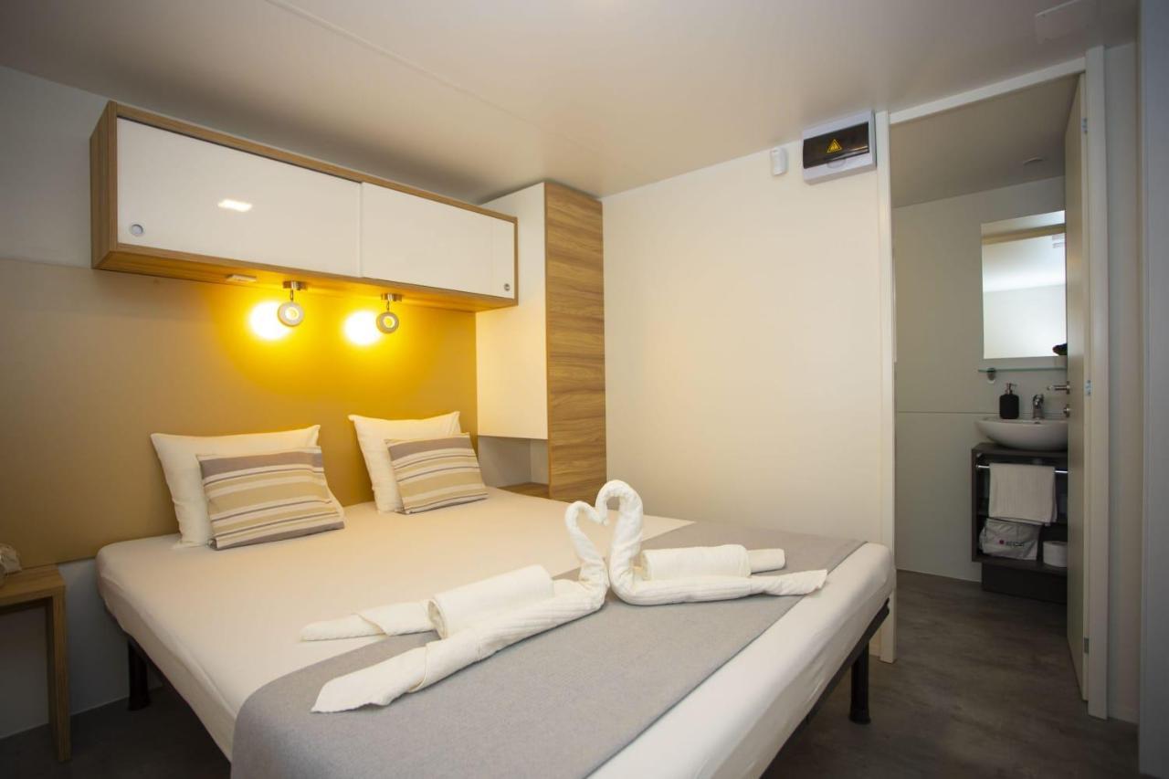 Oaza Mira Mobile Houses - Camp Basko Polje #Bestoffer Baška Voda Kültér fotó