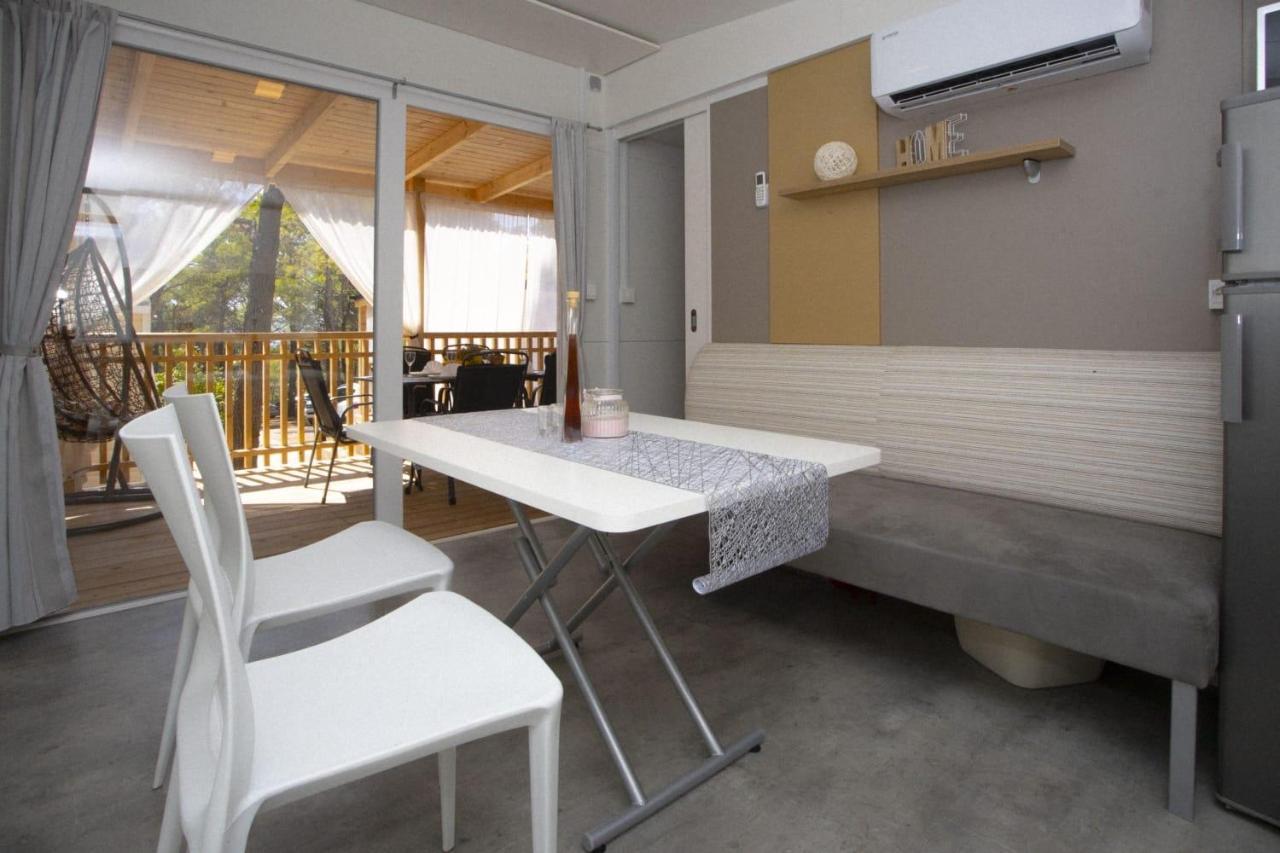 Oaza Mira Mobile Houses - Camp Basko Polje #Bestoffer Baška Voda Kültér fotó